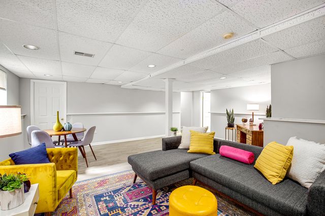 4 Corinth Court, Tinley Park, IL 60477