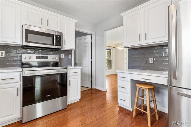30 Richland Court, St Charles, MO 63304