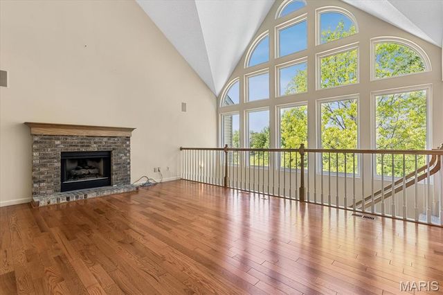 30 Richland Court, St Charles, MO 63304