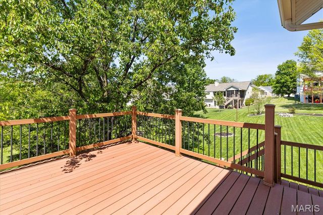 30 Richland Court, St Charles, MO 63304