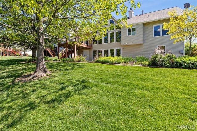 30 Richland Court, St Charles, MO 63304