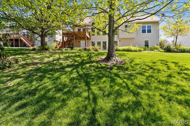 30 Richland Court, St Charles, MO 63304