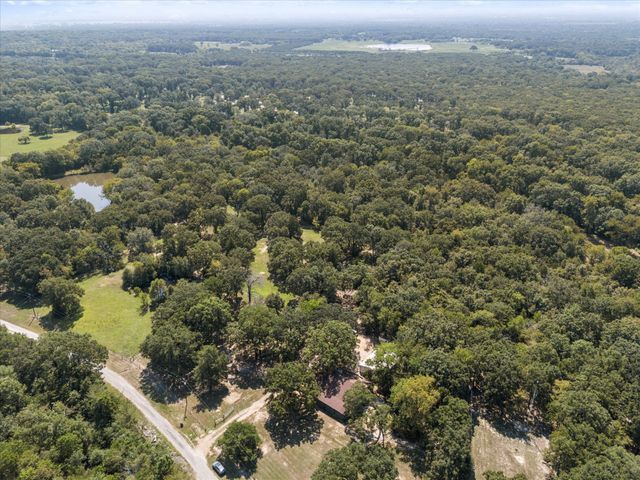 230 Rs County Road 1491, Point, TX 75472