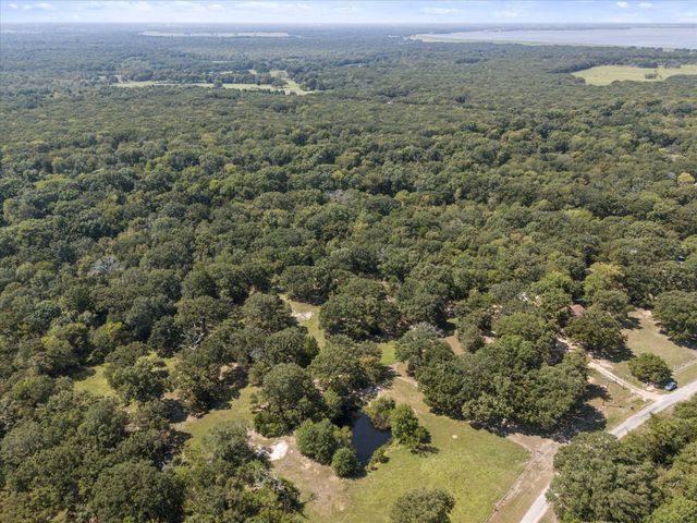 230 Rs County Road 1491, Point, TX 75472