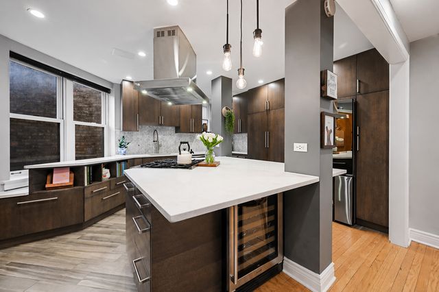 609 W Stratford Place 3B, Chicago, IL 60657