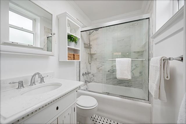 609 W Stratford Place 3B, Chicago, IL 60657