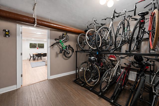 609 W Stratford Place 3B, Chicago, IL 60657