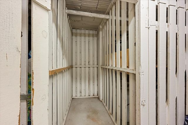 609 W Stratford Place 3B, Chicago, IL 60657