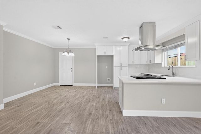 9626 Desert Flower Lane, Houston, TX 77086