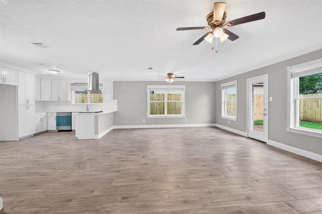 9626 Desert Flower Lane, Houston, TX 77086