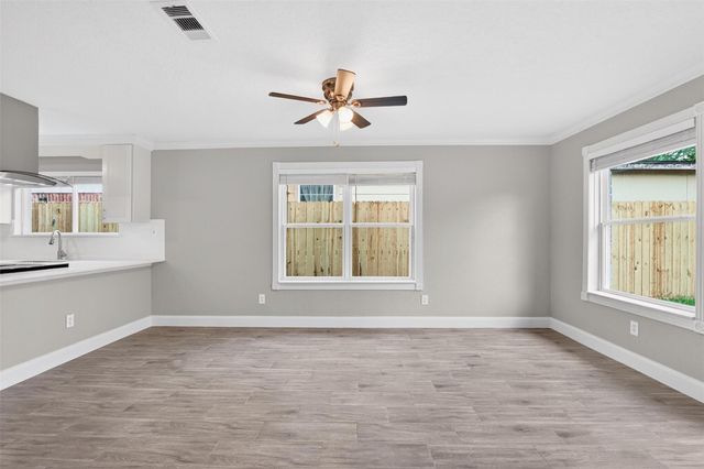 9626 Desert Flower Lane, Houston, TX 77086