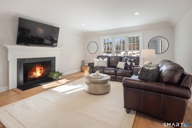 295 Brushy Ridge Road, New Canaan, CT 06840