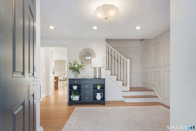 295 Brushy Ridge Road, New Canaan, CT 06840