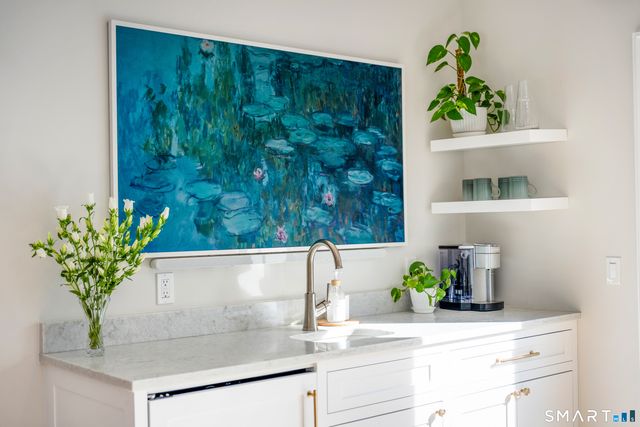 295 Brushy Ridge Road, New Canaan, CT 06840