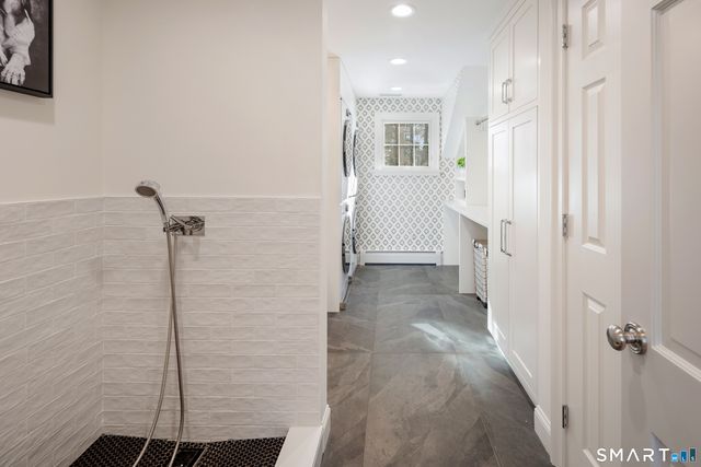 295 Brushy Ridge Road, New Canaan, CT 06840