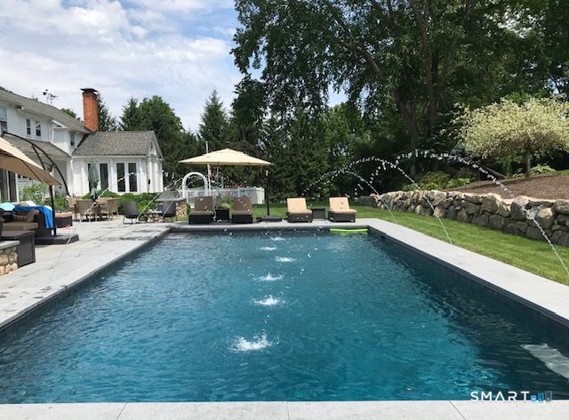 295 Brushy Ridge Road, New Canaan, CT 06840