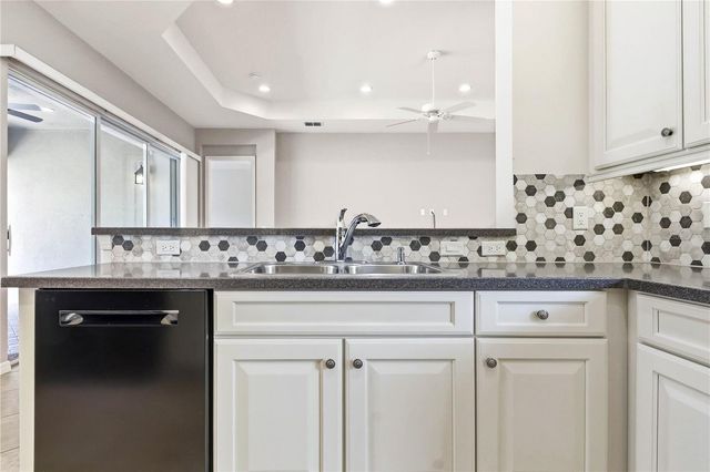 16120 CEDAR KEY DRIVE, Wimauma, FL 33598