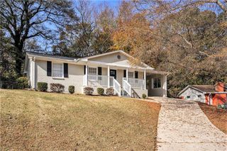 896 Meadow Rock Way, Stone Mountain, GA 30083