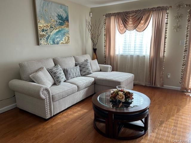 1790 Front Street 21, East Meadow, NY 11554