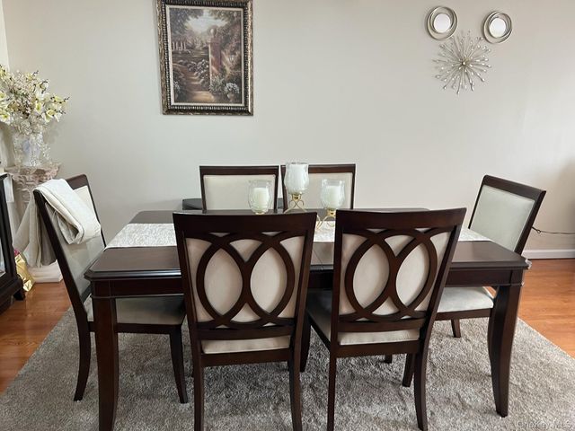 1790 Front Street 21, East Meadow, NY 11554