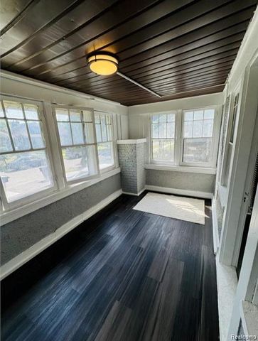 9359 Otsego Street, Detroit, MI 48204