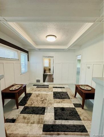 9359 Otsego Street, Detroit, MI 48204