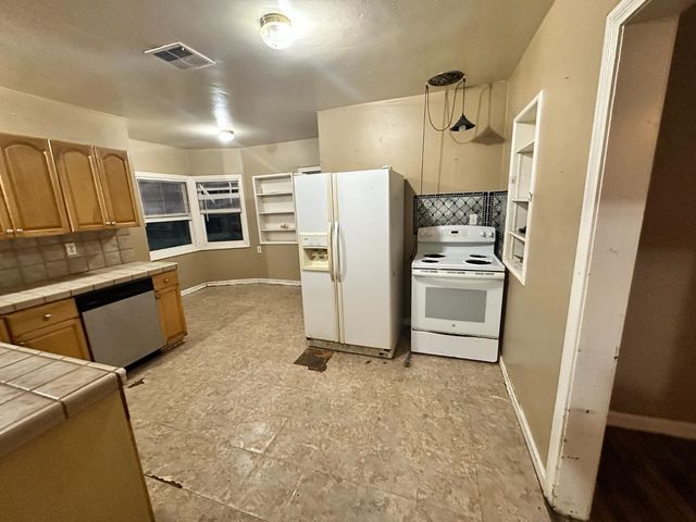 1732 Bristol Ave, Stockton, CA 95204