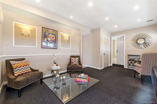 22 Delaware Avenue, Jericho, NY 11753