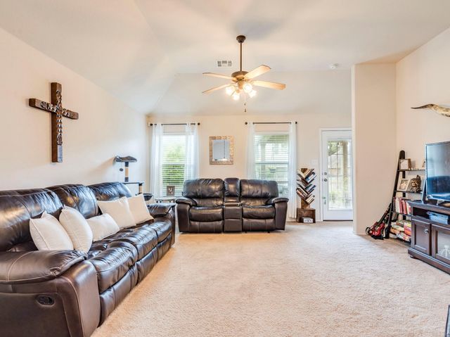 143 Snow Owl HOLW, Buda, TX 78610