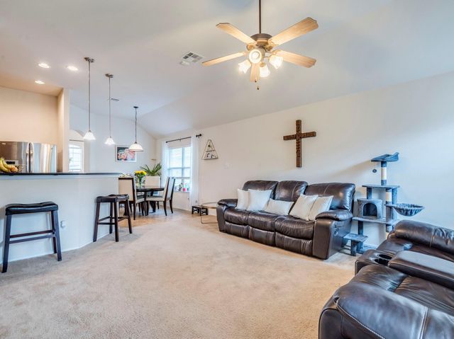 143 Snow Owl HOLW, Buda, TX 78610