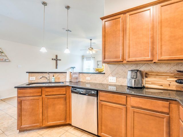 143 Snow Owl HOLW, Buda, TX 78610