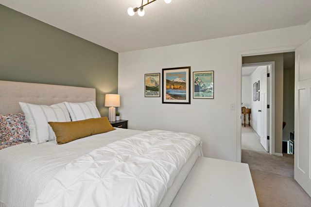 1584 Lancaster Lane, Eagan, MN 55122