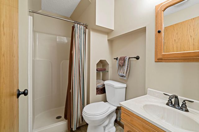 1584 Lancaster Lane, Eagan, MN 55122