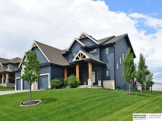 11512 S 117 Street, Papillion, NE 68046