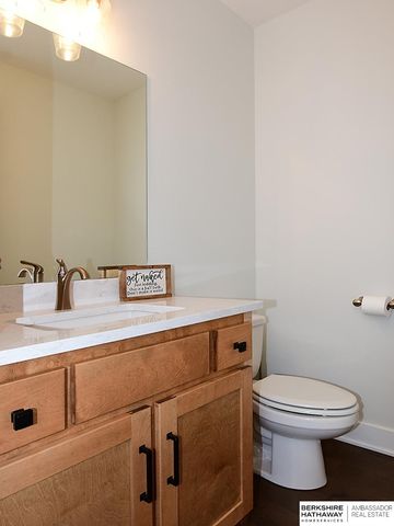 11512 S 117 Street, Papillion, NE 68046