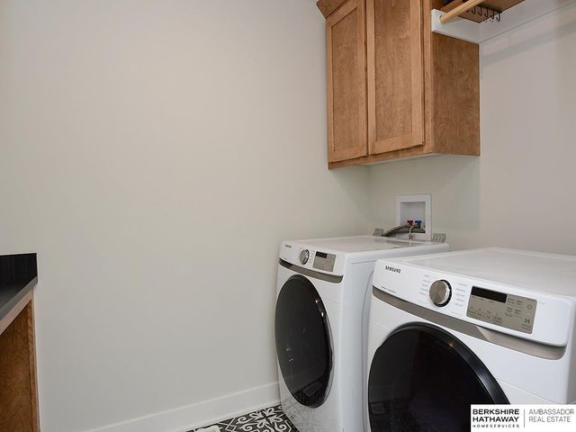 11512 S 117 Street, Papillion, NE 68046