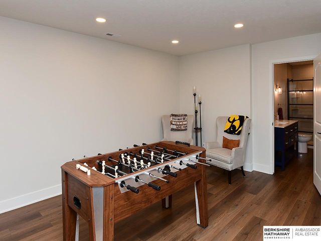 11512 S 117 Street, Papillion, NE 68046