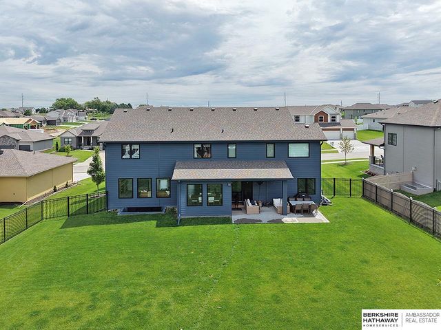 11512 S 117 Street, Papillion, NE 68046