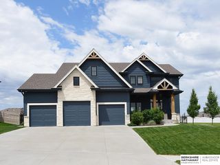 11512 S 117 Street, Papillion, NE 68046