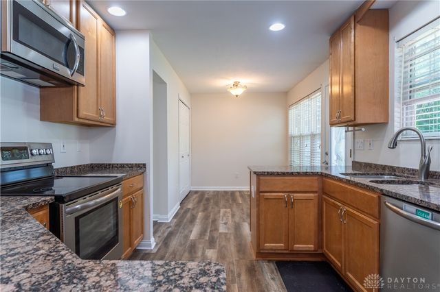 3415 Shakertown Road, Beavercreek, OH 45430