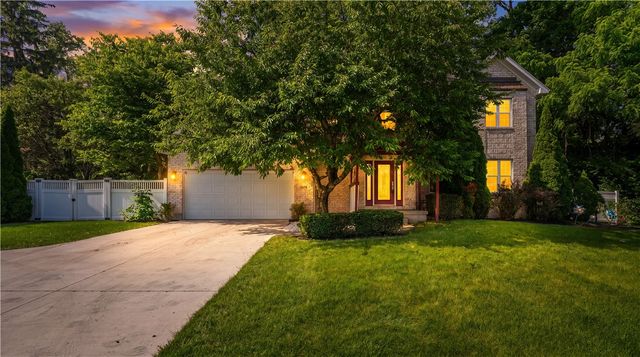 3415 Shakertown Road, Beavercreek, OH 45430