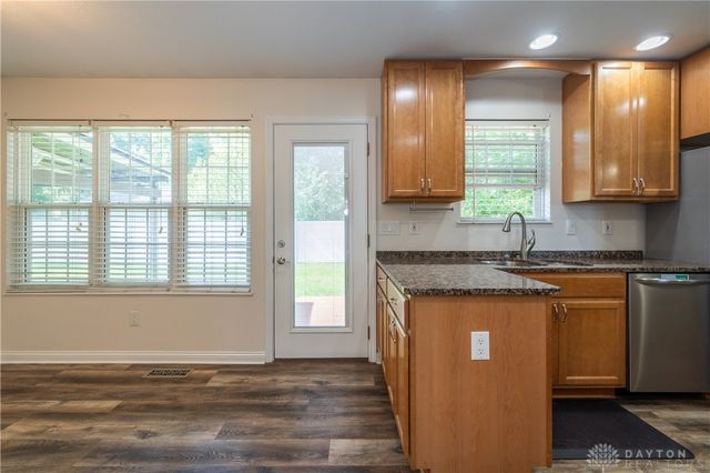 3415 Shakertown Road, Beavercreek, OH 45430