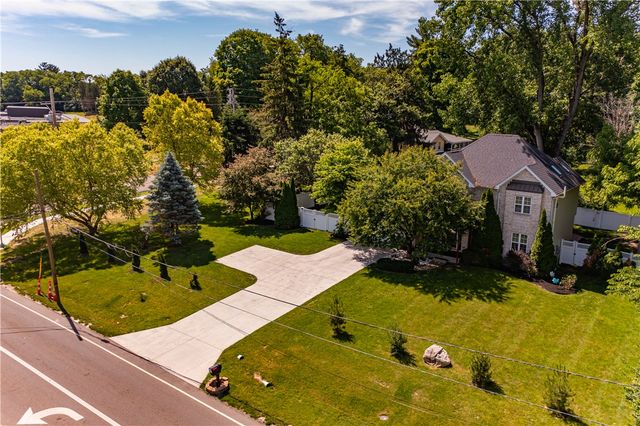 3415 Shakertown Road, Beavercreek, OH 45430