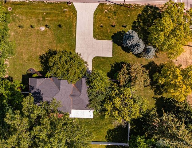 3415 Shakertown Road, Beavercreek, OH 45430