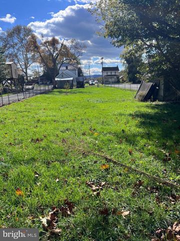 12759 MAIN ST, Fort Loudon, PA 17224