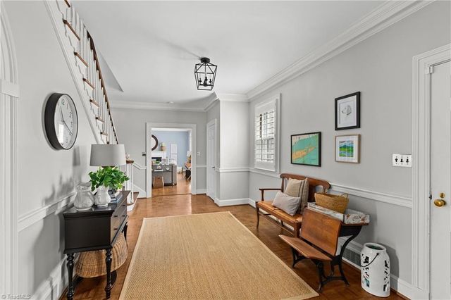 417 Hillcrest Drive, High Point, NC 27262