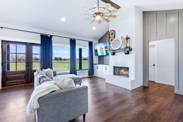 4957 County Road 3521, Greenville, TX 75402