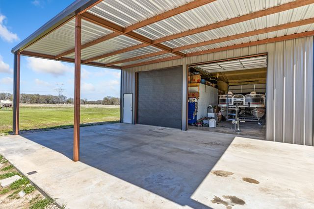 4957 County Road 3521, Greenville, TX 75402