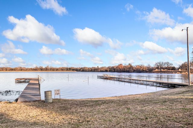 4957 County Road 3521, Greenville, TX 75402