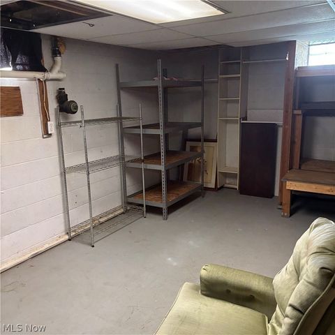 224 S Leavitt Road, Amherst, OH 44001